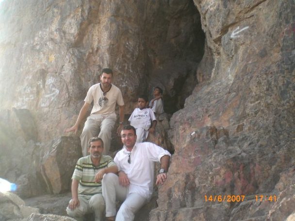 Kirk Hadis 01 Ana Baba Hakki بسم الله الرحمن الرحيم